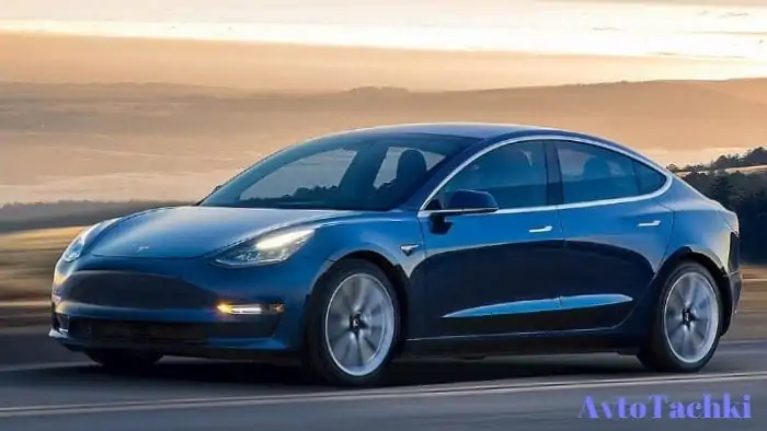 Tesla-Model 3