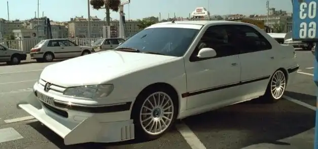 El coche de la película Taxi: descripción y foto - AvtoTachki