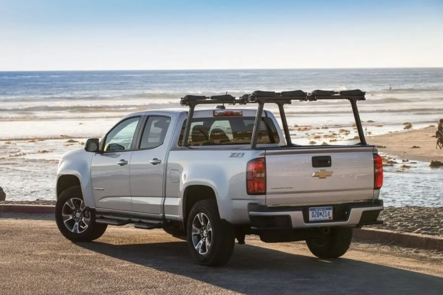 Chevrolet_Colorado_Crew_Cab_2012_3