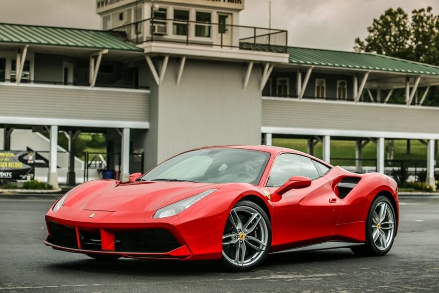 Ferrari_488_GTB_2015_2