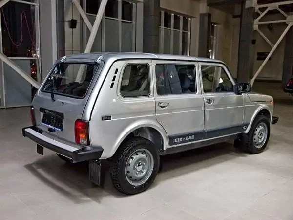 Lada_Lada_4x4_5-дверная_2006_3