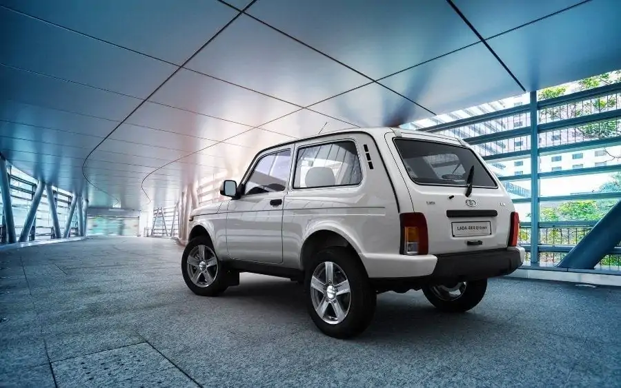 Lada_Lada_4x4_Urban_2014_3