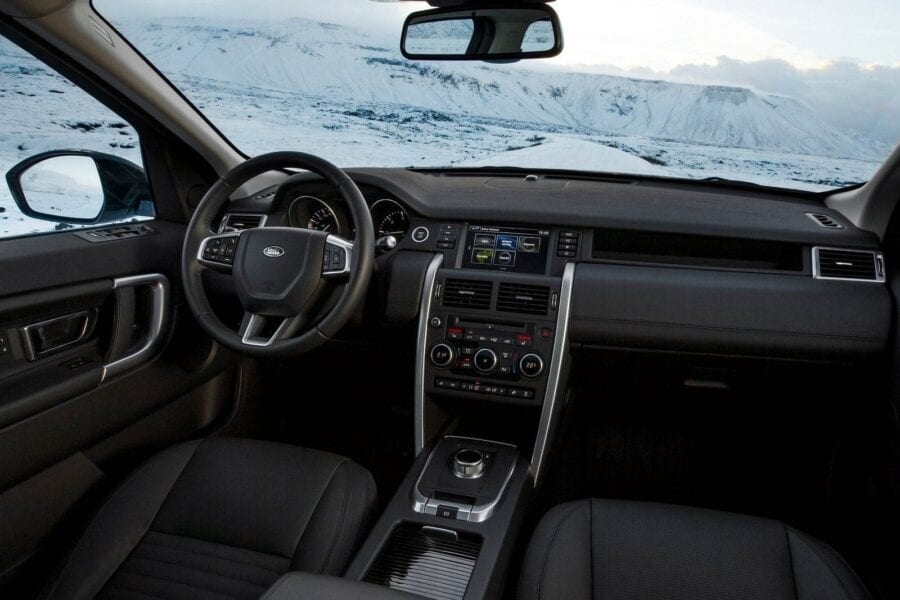 Land_Rover_Discovery_Sport_2014_5