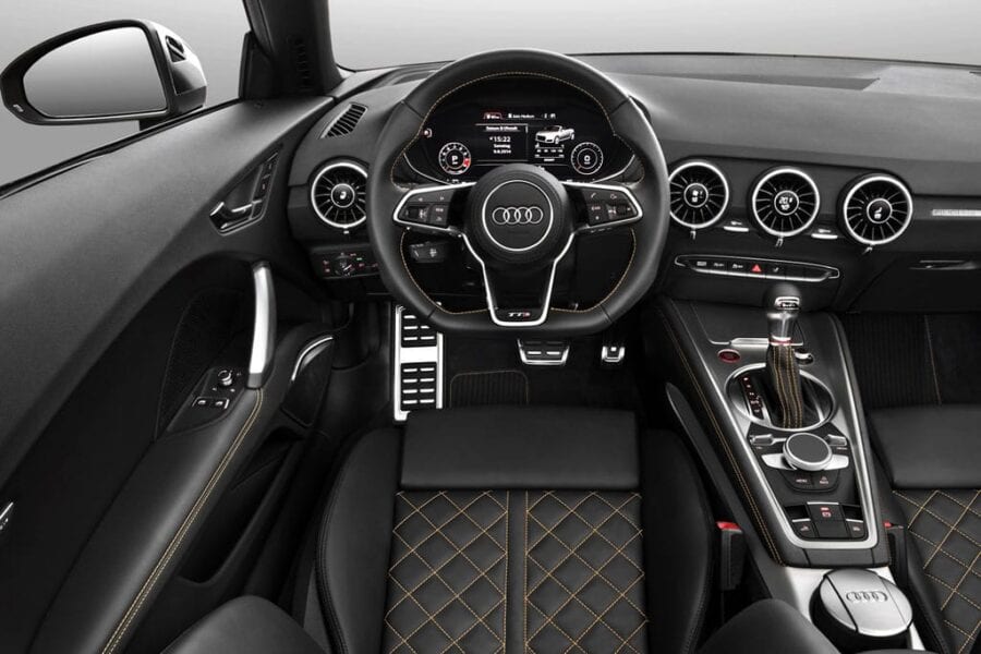 Audi TTS Roadster 2019 5