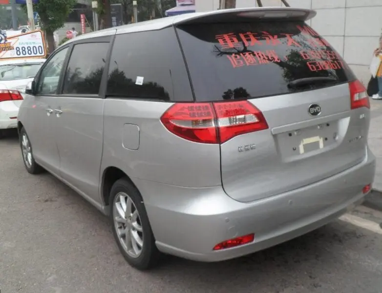 BYD M6 2.4 MT (167)