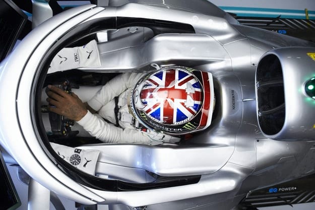 O loʻo faʻamalosi e Boris Johnson le British Grand Prix