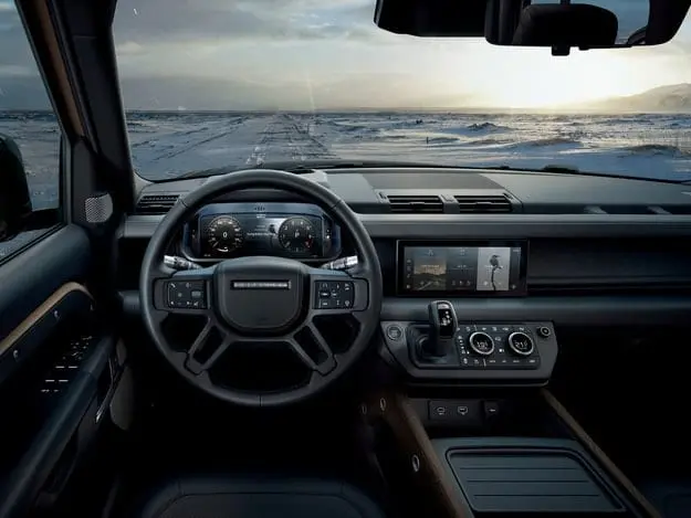 Land Rover Defender представляет подключение eSIM