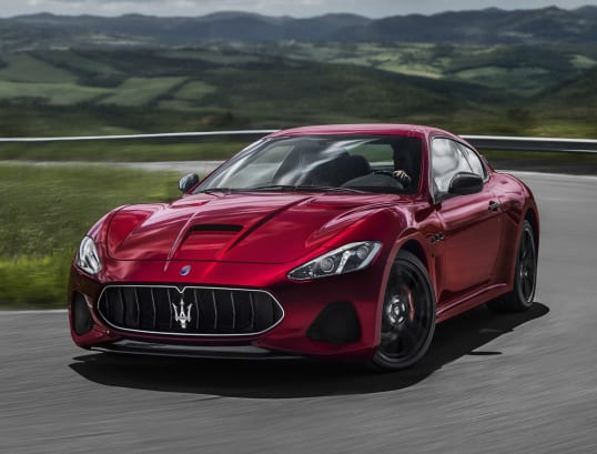 ពិធីករឆ្នាំ ២០១៧ Maserati GranTurismo