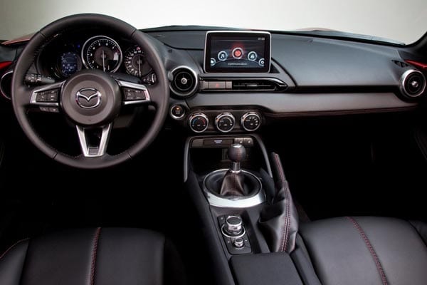 Mazda MX-5 Roadster 2015 4