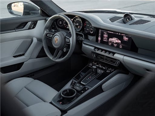 Porsche 911 Carrera 2019 4