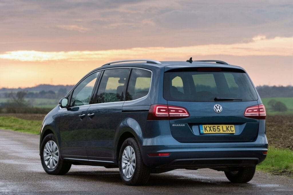 Volkswagen Sharan 2015 1