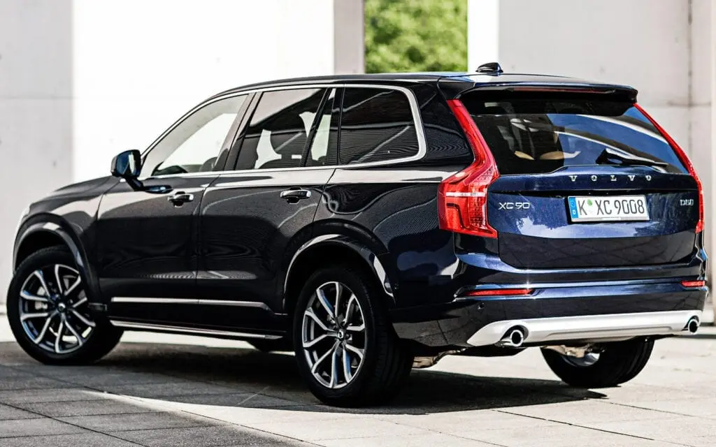 Volvo XC90 2019 3