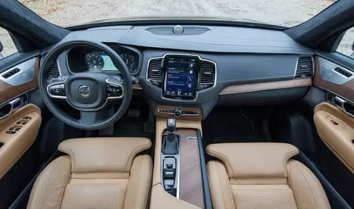 Volvo XC90 2019 салон