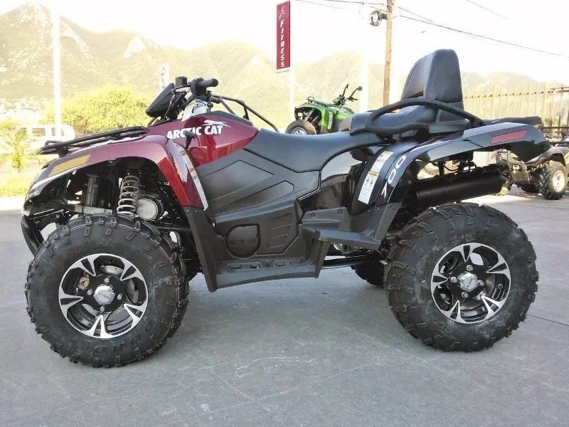 Arctic Cat TRV 700 XT5