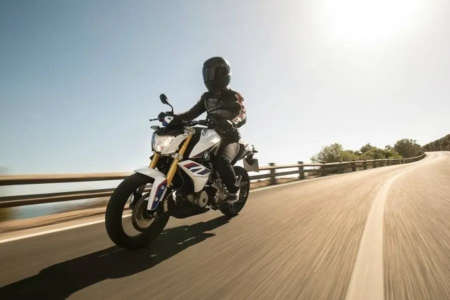 BMW G 310 R6