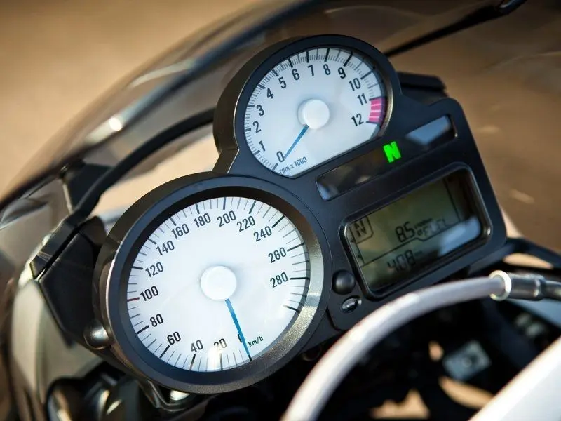 BMW K 1300 R15
