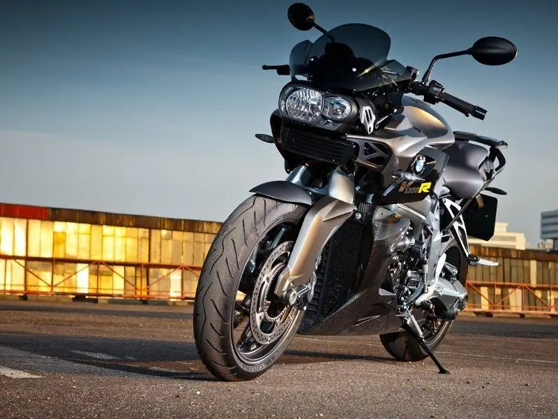 BMW K 1300 R9
