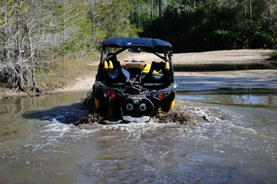 Can-Am Maverick X mr6