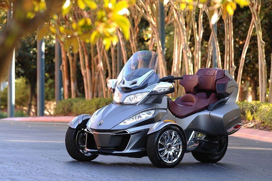 Can-Am Spyder RT Limited1