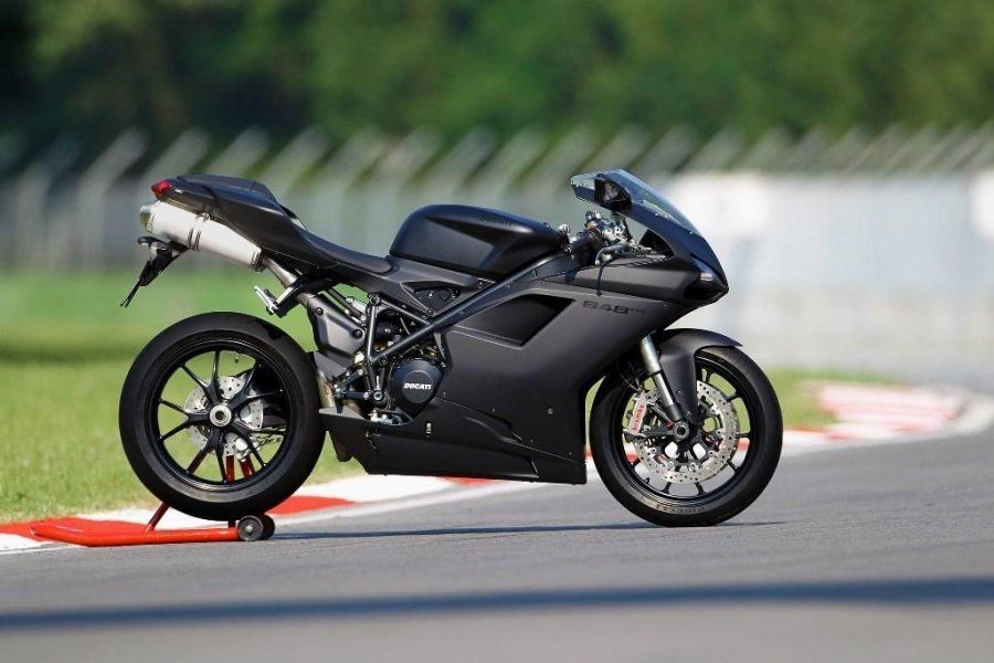 Ducati 848 2010