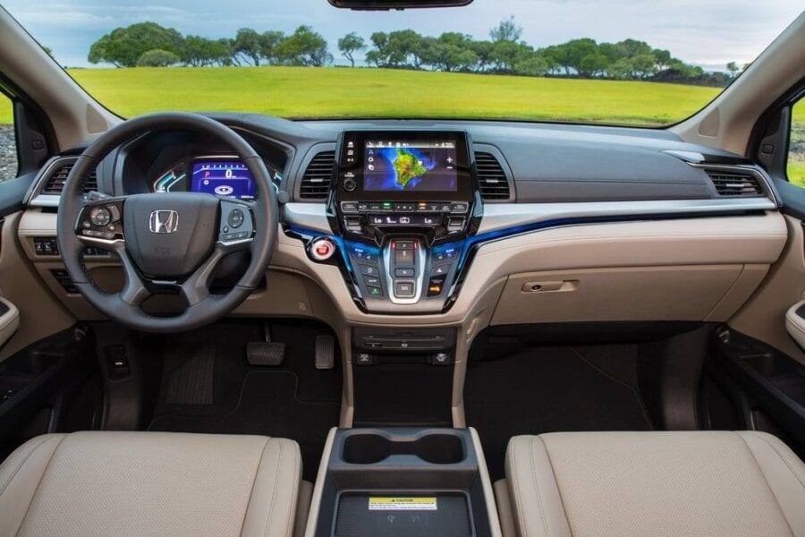 Honda Odyssey 3.5 i-VTEC (280 HP) 10-automatic transmission