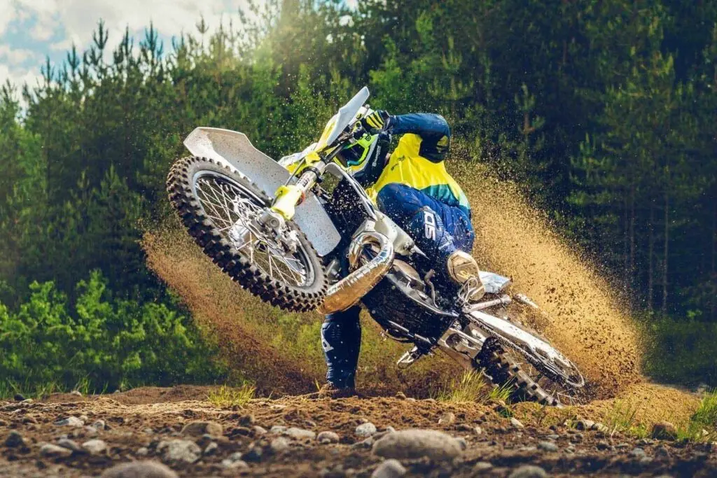 Это изображение имеет пустой атрибут alt; его имя файла - husqvarna-te-300i4-1024x683.jpg