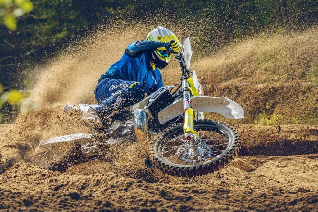 Это изображение имеет пустой атрибут alt; его имя файла - husqvarna-te-300i5-1024x683.jpg