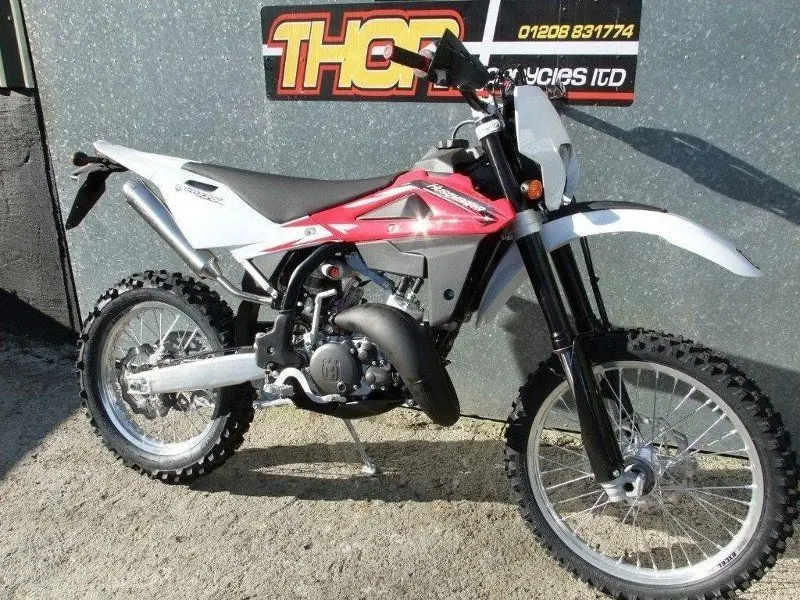Это изображение имеет пустой атрибут alt; его имя файла - husqvarna-wr-1253.jpg