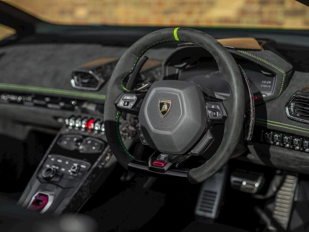 Lamborghini Huracan LP640-4 Performante Spyder 2018