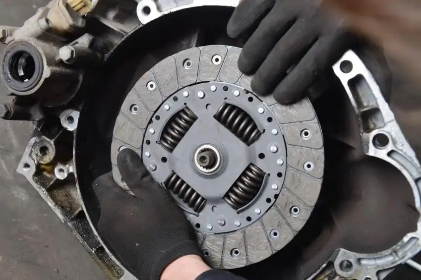 What is included in the clutch kit?