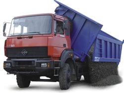 Breve reseña, descripción. Camión volquete Ural 583112