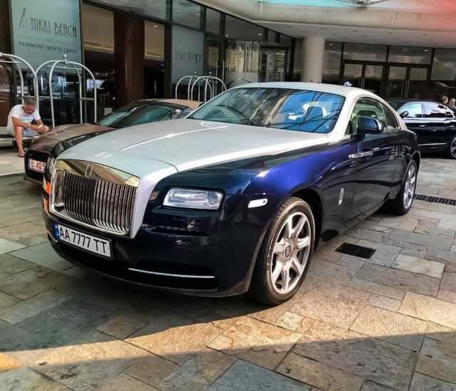 Rolls-Royce Phantom 2017 3