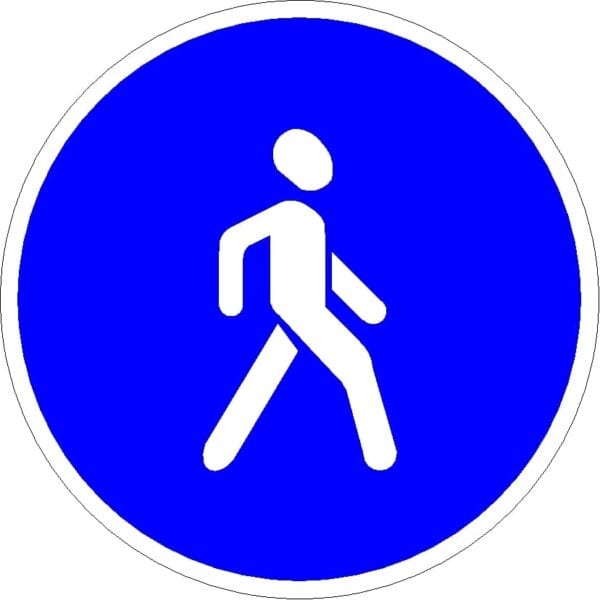Знак 4.5.1. Пешеходная дорожка &#8211; Знаки ПДД РФ