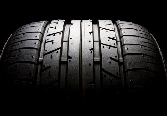 कार टायरको बारेमा 7 रोचक तथ्यहरू
