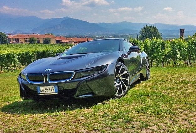 Test Drive Bmw I8 I M Different Avtotachki