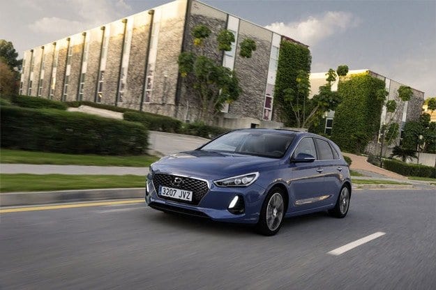 Тест драйв Hyundai i30: один за всех