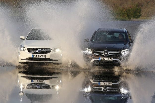 Test ajotina Mercedes GLC 250 vs Volvo XC60 D5