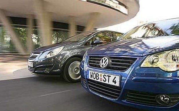 Tiomáint tástála Opel Corsa vs VW Polo: Gluaisteáin bheaga ar feadh i bhfad