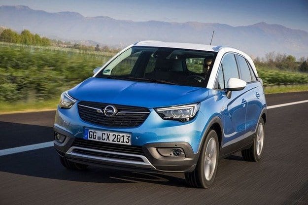 Testa brauciens Opel Crossland X: starptautiskā situācija