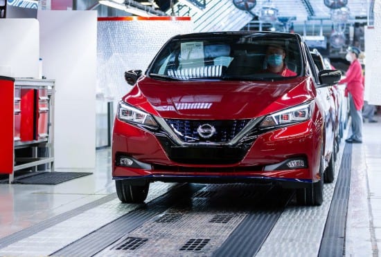 Nissan празднует выпуск 500-тысячного LEAF