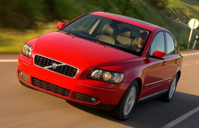 Test drive 5 reasons to buy or not to buy a Volvo S40 II