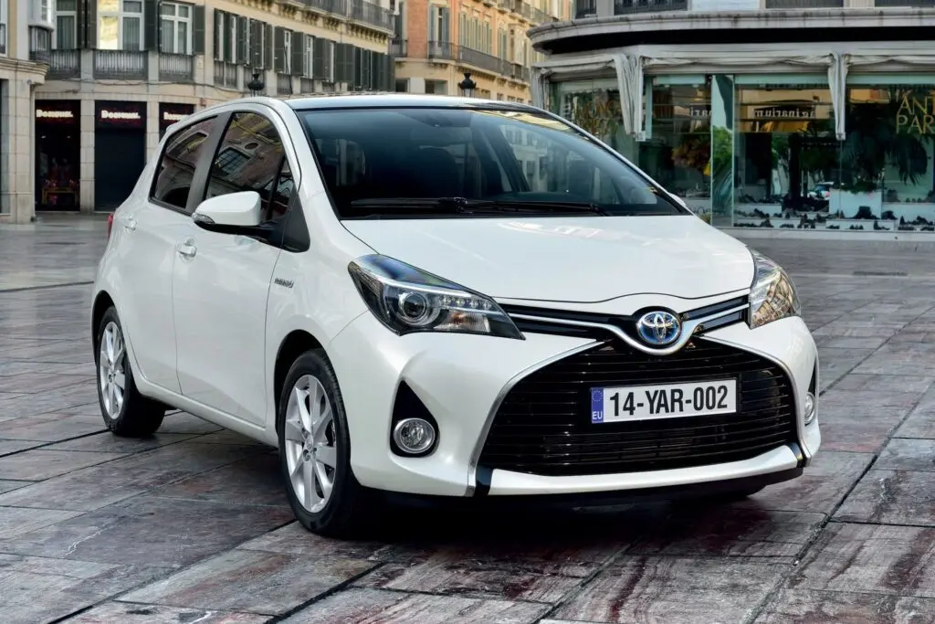 Toyota Yaris Hybrid 2017