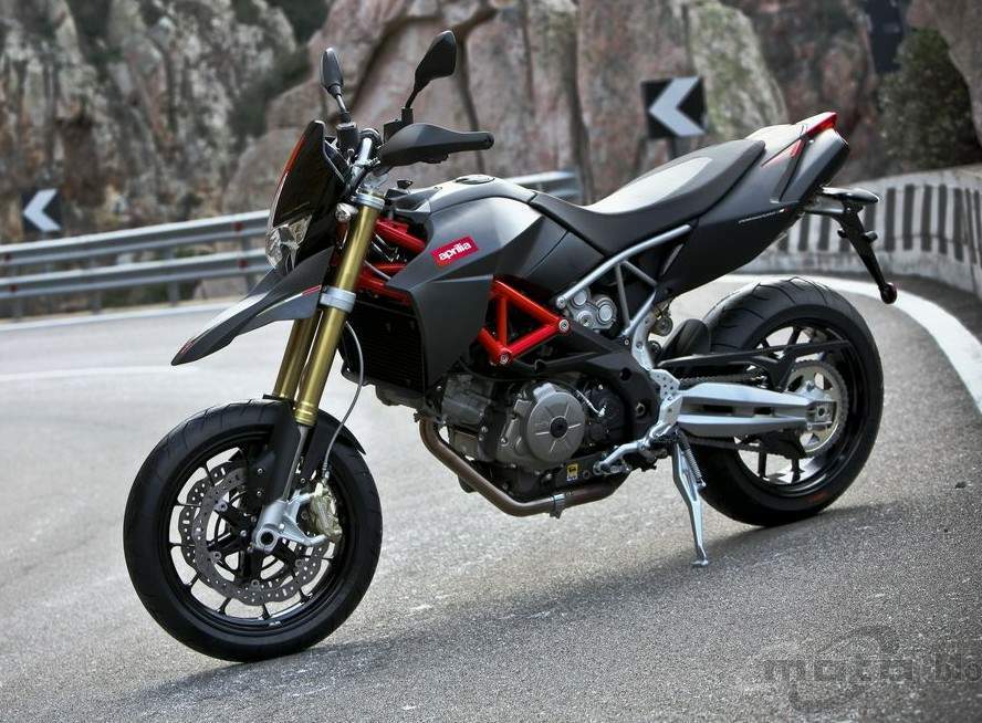 Aprilia Dorsoduro 750 Dorsoduro 750 Factory