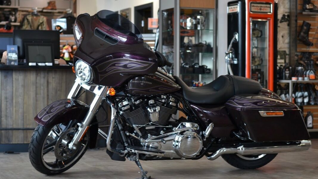 Harley-Davidson Touring Street Glide FLHX Touring Street Glide Special Hard Candy
