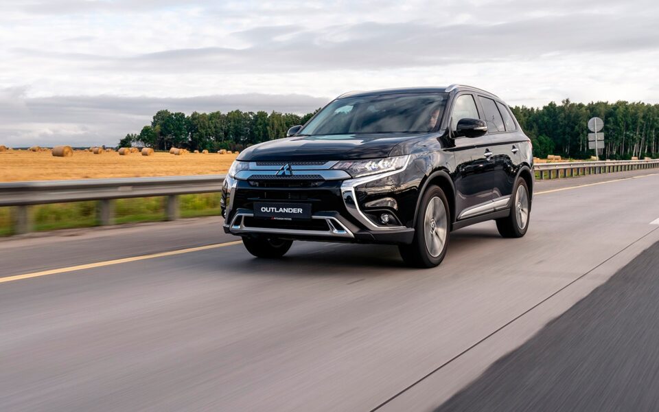 Test drive of the updated Mitsubishi Outlander