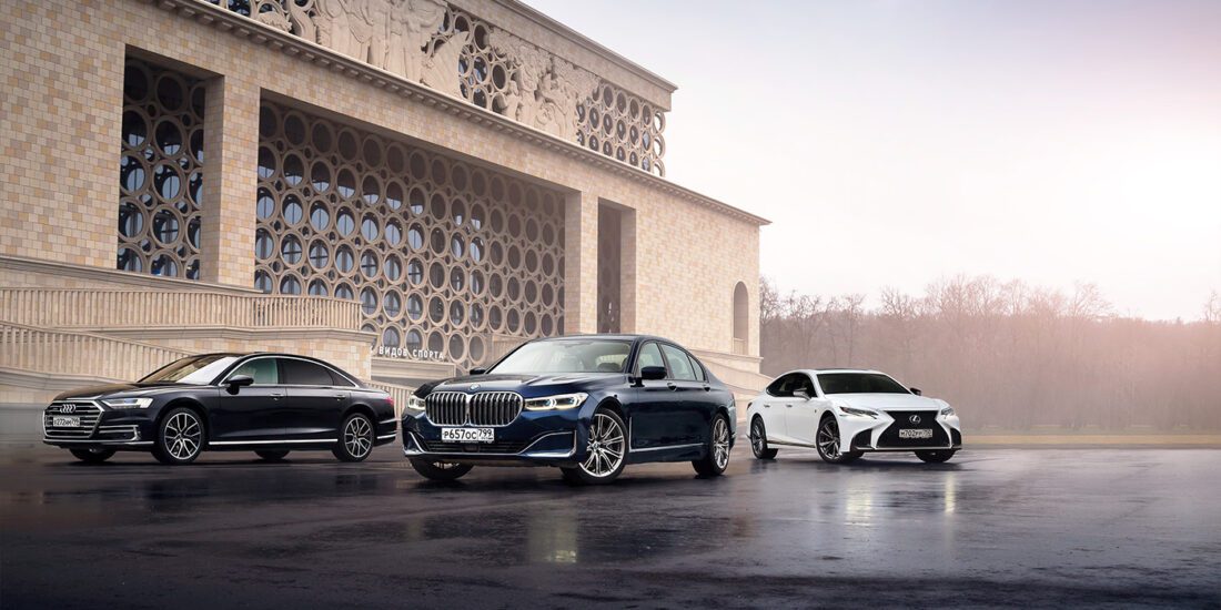 Test testê Lexus LS, BMW 7 û Audi A8. Kirêgirtî