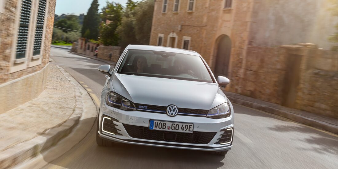 Testfueren Volkswagen e-Golf a Golf GTE