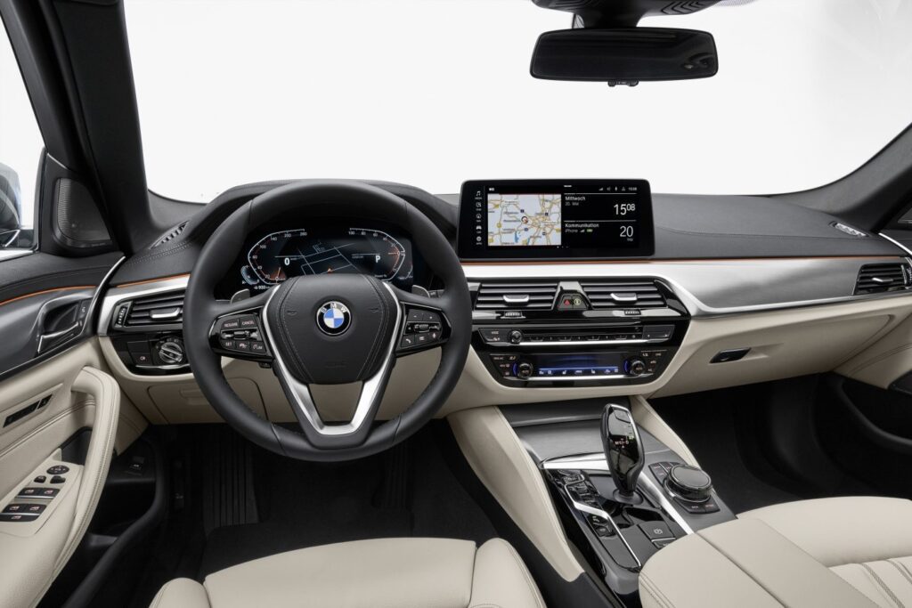 BMW 5 Series Touring (G31) 2020