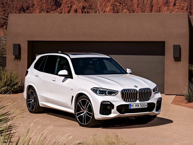 BMW X5 - models, specifications, photos