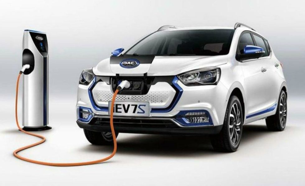 Test Drive JAC iEV7S auto elektrikoa: ezaugarriak eta prezioa Errusian